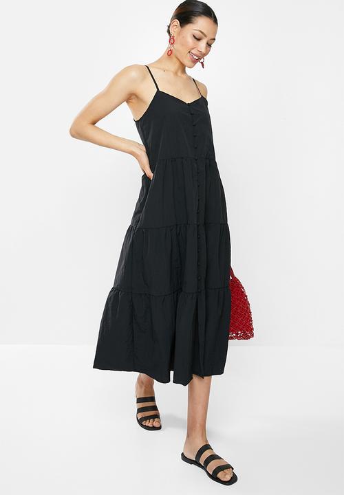 Missguided - Tiered strappy midi dress - black