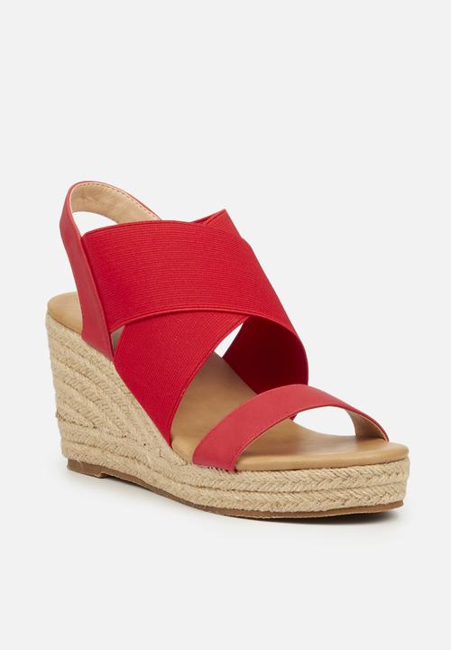 Butterfly Feet - Safarina wedge - red