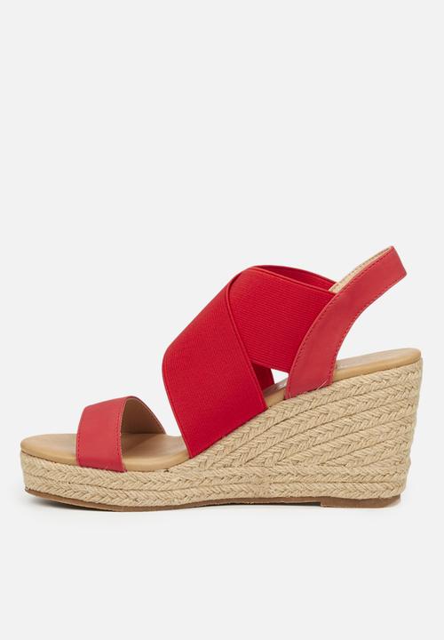Butterfly Feet - Safarina wedge - red