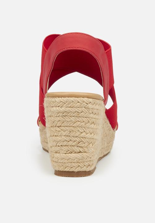Butterfly Feet - Safarina wedge - red