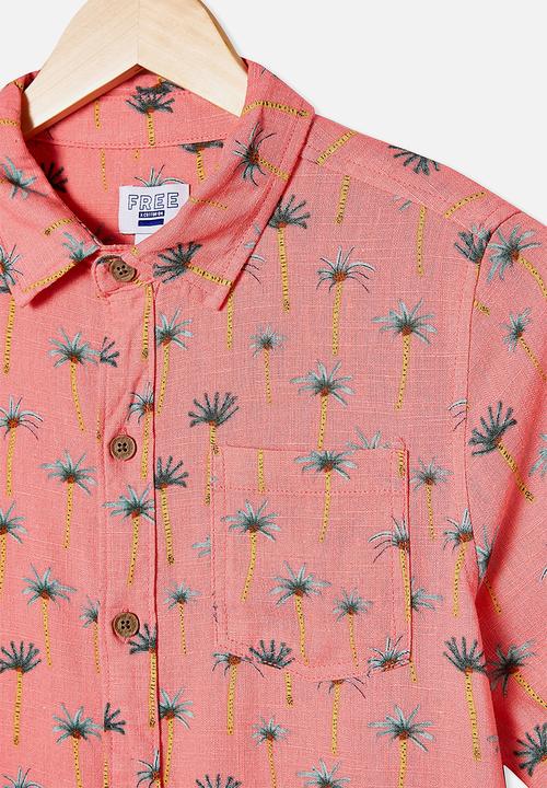 Free by Cotton On - Resort short sleeve shirt - palm trees retro coral