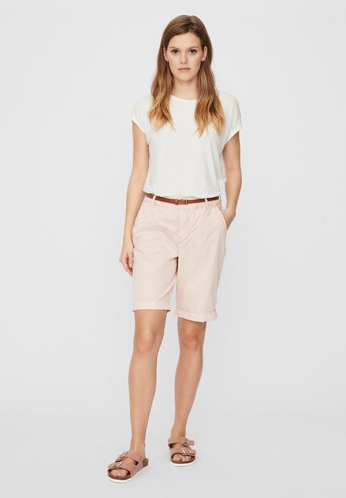 Vero Moda - Flash bermuda belt shorts - pink