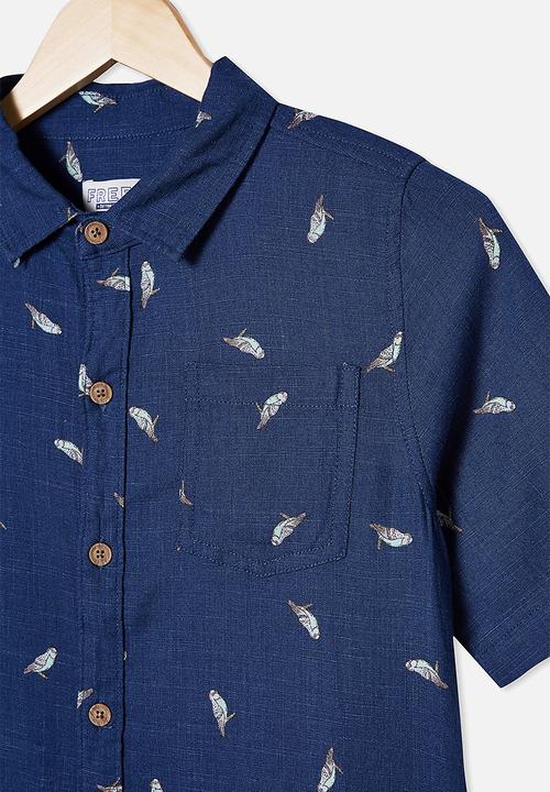 Free by Cotton On - Resort short sleeve shirt - navy