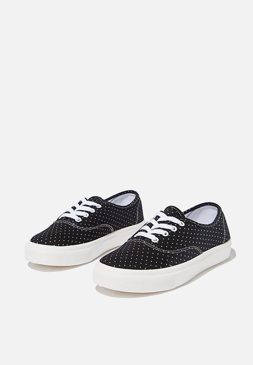 Cotton On - Jamie lace up plimsoll - black polka dot