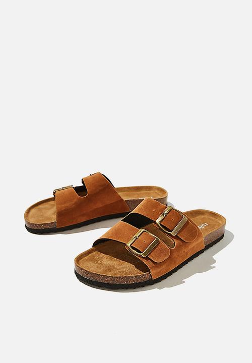 Cotton On - Rex double buckle slide - tobacco rough micro