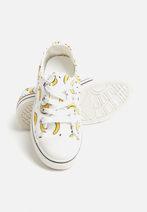 Pop Candy - Girls banana print sneaker - white