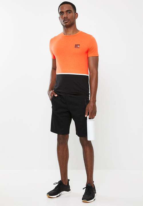 Superdry. - Endurance short - black