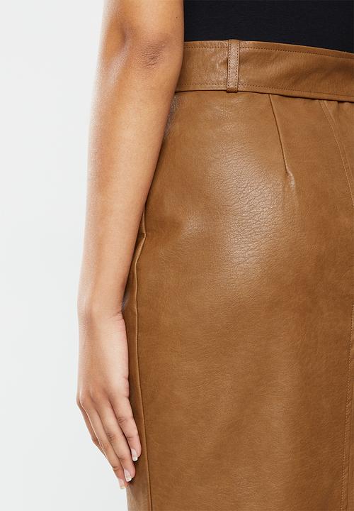 Glamorous - Pu midi skirt with tie waist - brown