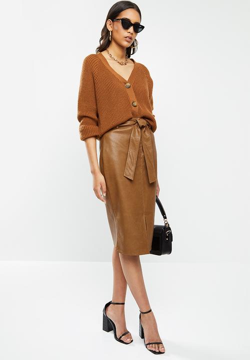Glamorous - Pu midi skirt with tie waist - brown