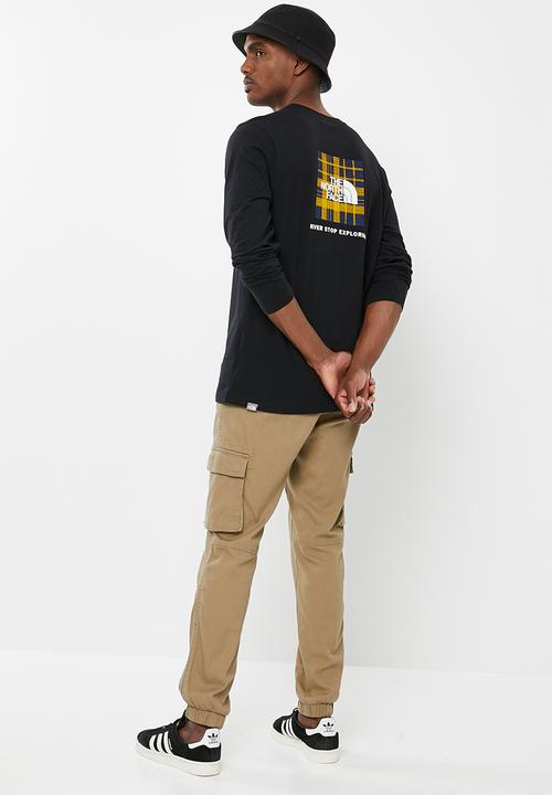 The North Face - Long sleeve red box tee - black