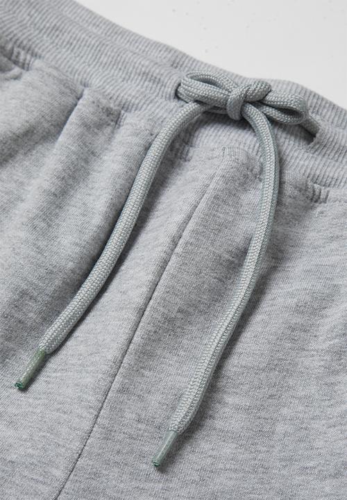 Rebel Republic - Boys styled sweatshorts - grey & black