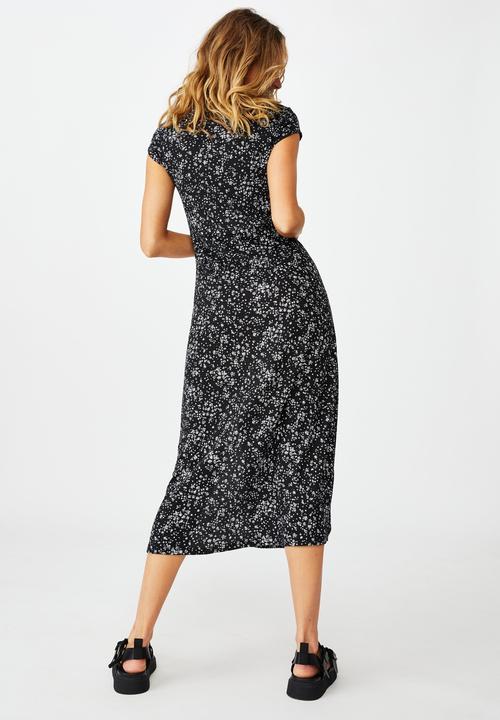 Cotton On - Elsa short sleeve split front midi dress - penny ditsy black