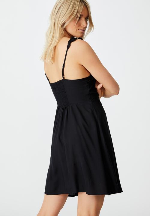 Cotton On - Woven quinn ruffle strap mini dress - black