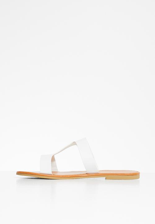 Rebel Republic - Girls slip on sandal - white