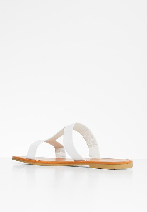Rebel Republic - Girls slip on sandal - white