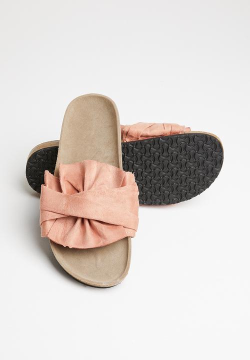 Rebel Republic - Girls slip on sandal - light pink
