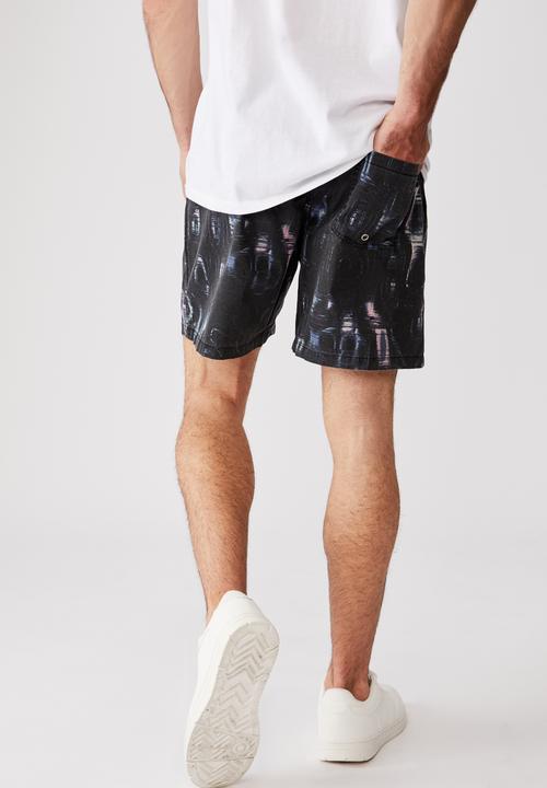 Cotton On - Kahuna short - black / multi sonar