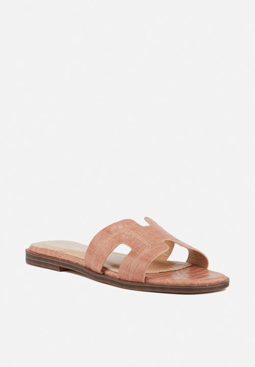 Miss Black - Discopia slide - pink