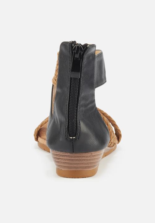 Butterfly Feet - Biguil sandal - black