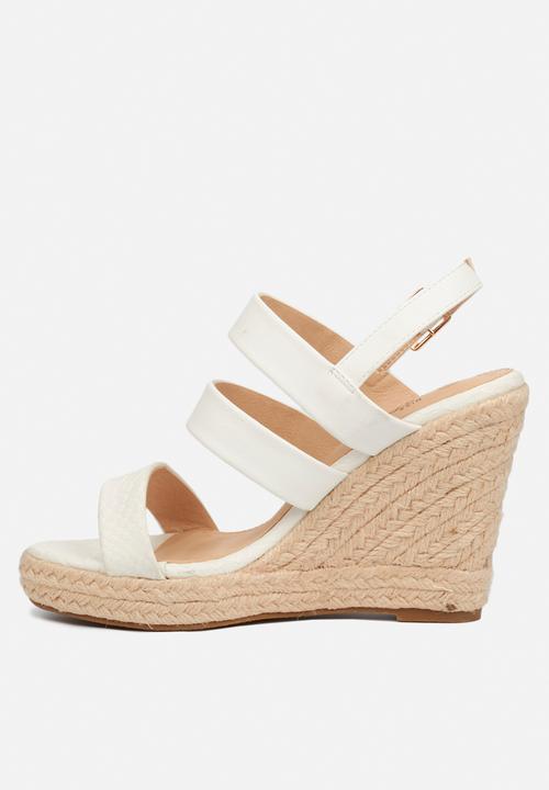 Miss Black - Hurricane wedge - white