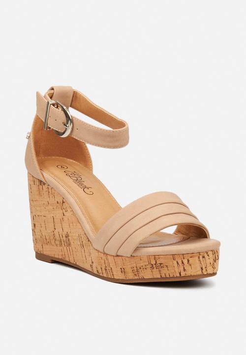 Miss Black - Irra wedge - nude