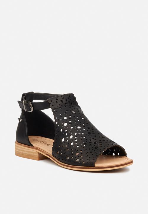 Miss Black - Kerry peep toe - black