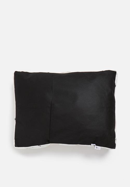 Sixth Floor - Pippin pet bed - terrazzo