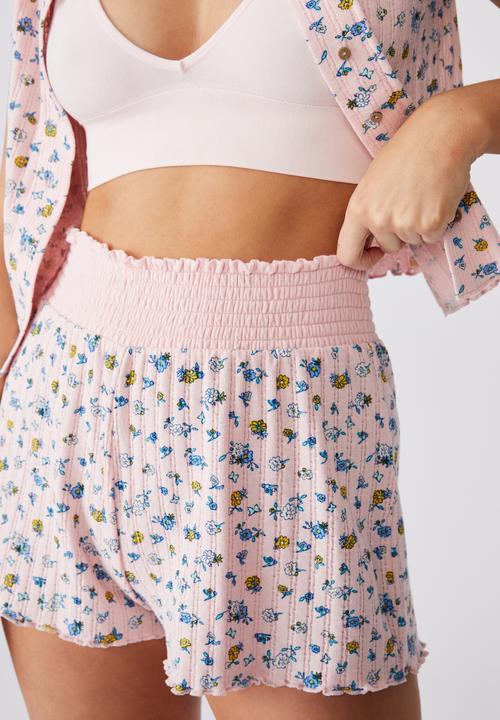 Cotton On - Knit pointelle bed short -butterfly ditzy/rose water marle