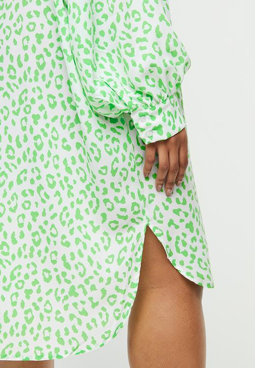 Glamorous - Plus size leopard shirt dress - green & white