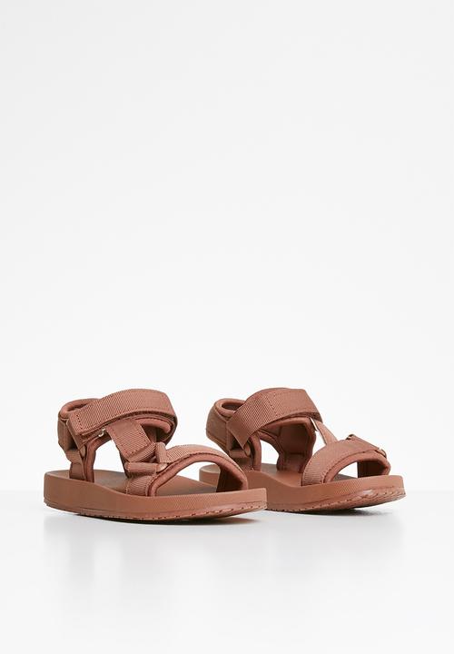 Pop Candy - Girls strap sandals - pink