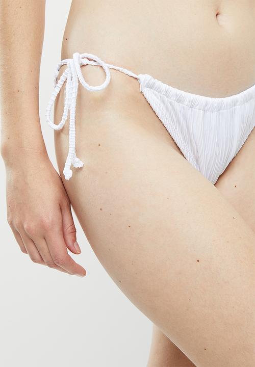 Glamorous - Ladies bikini bottom - white