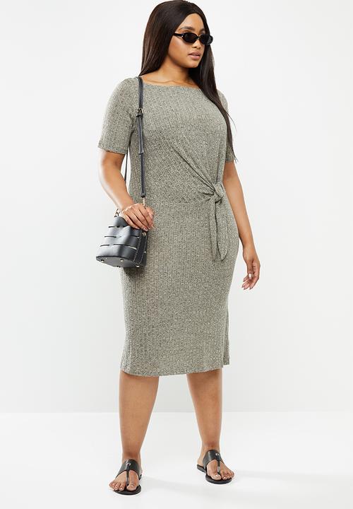 Carmakoma - Lorine short sleeve knot knee dress - olive