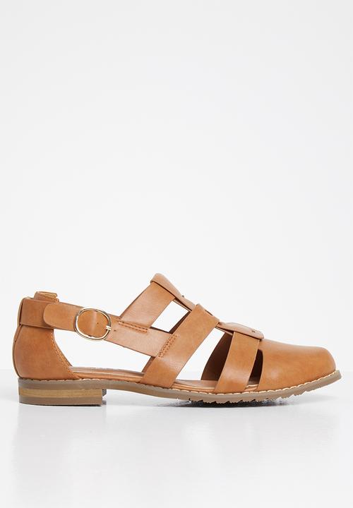 Jada - Fisherman pump - tan