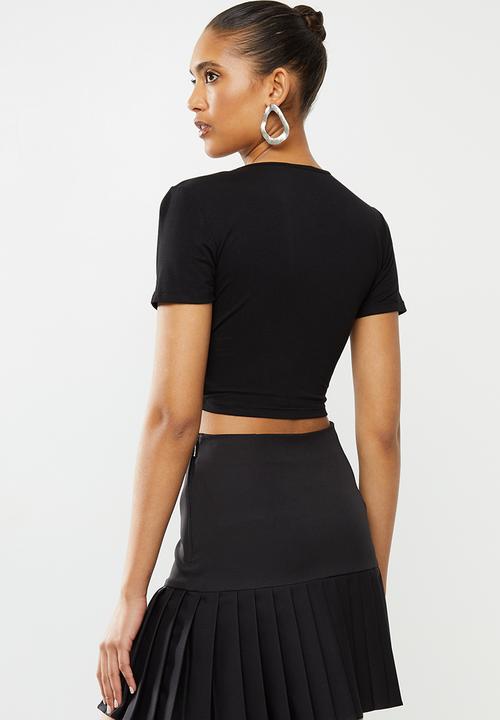Blake - Wrap front crop top - black