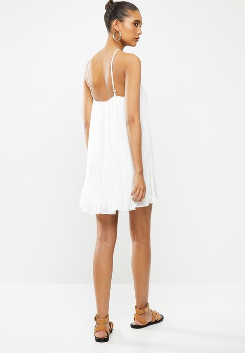 Blake - Chiffon trapeze pleated mini dress - white