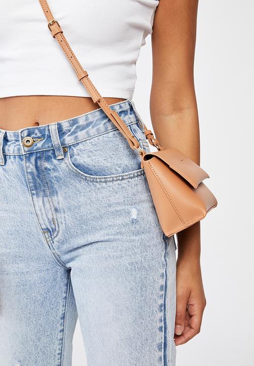 Rubi - Whit cross body bag - tan