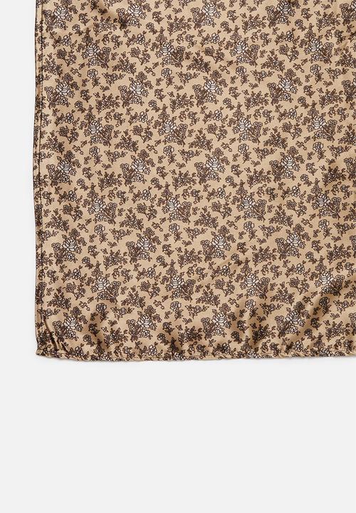 Superbalist - Square vintage print scarf-black & stone