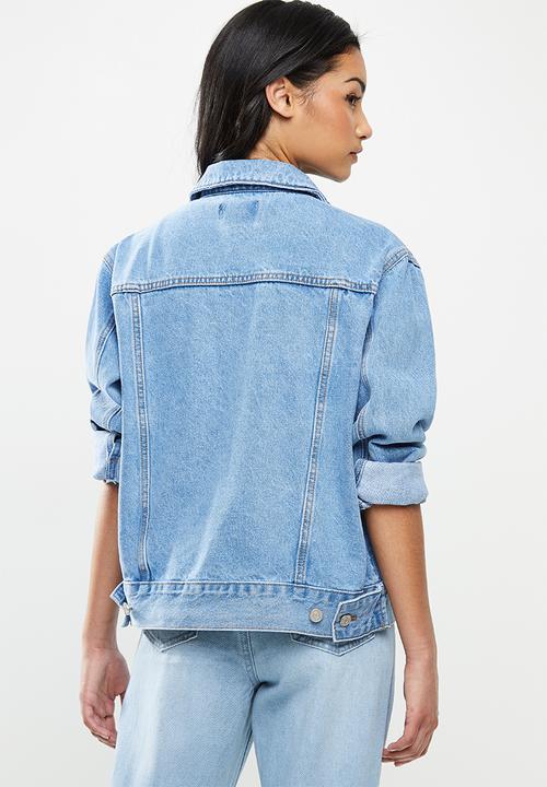Missguided - Petite oversized denim jacket - blue