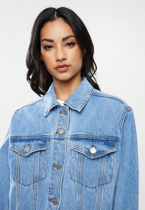 Missguided - Petite oversized denim jacket - blue