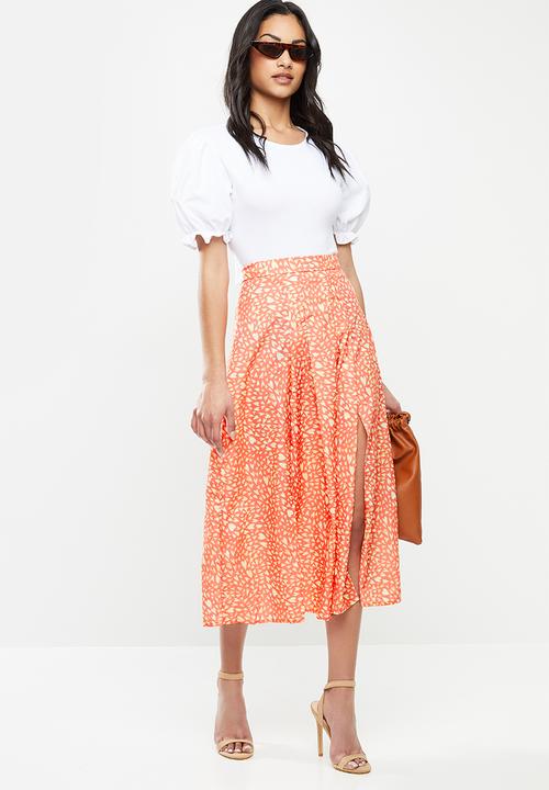 Glamorous - Petite Printed heart midi split skirt - coral & yellow
