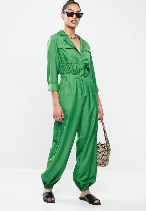 Glamorous - Petite relaxed jumpsuit - green
