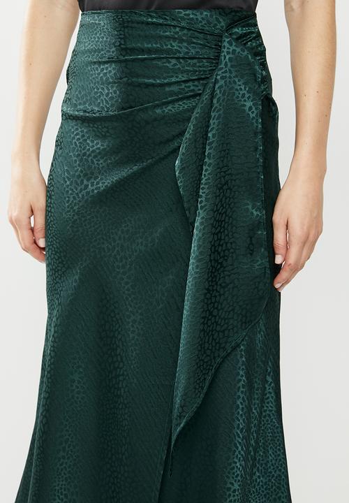 MILLA - Satin draped skirt - green