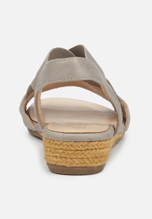 Butterfly Feet - Zaideen sandal - silver