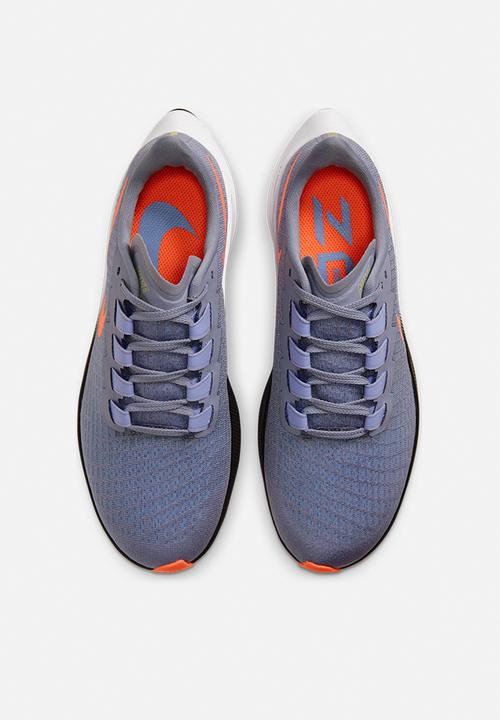 Nike - Air Zoom Pegasus 37  - indigo haze / bright mango-purple pulse