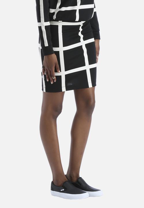 ONLY - Vindue Knee Skirt