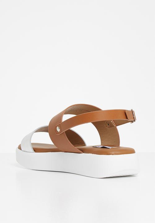 Madison® - April sandal - silver & tan