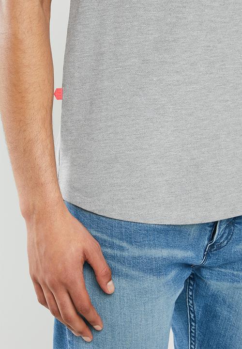 S.P.C.C - Edgerton signature scooped hem T-shirt - grey 
