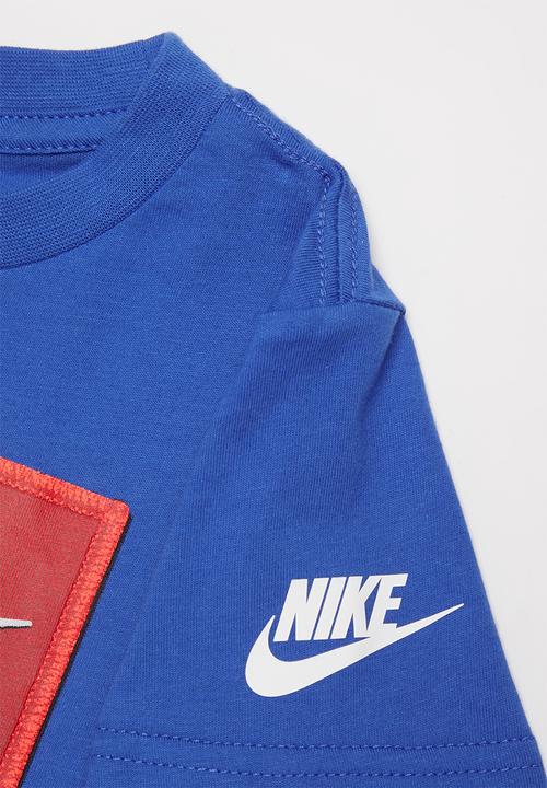 Nike - Faux futura patch short sleeve tee - blue 