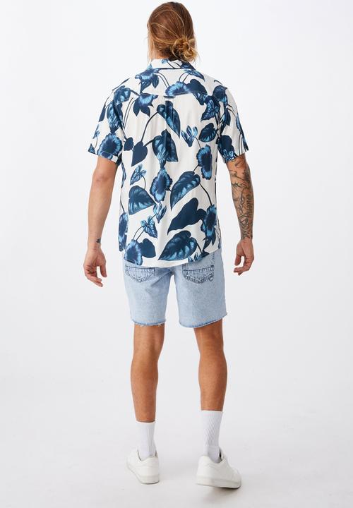 Cotton On - Short sleeve resort shirt - blue & white 