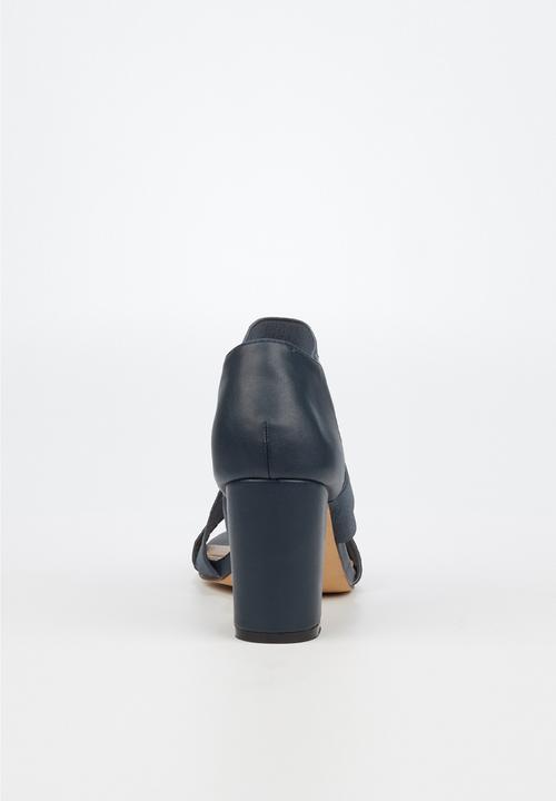 Butterfly Feet - Beloved heel - navy